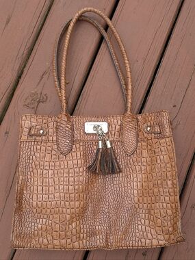Liz Claiborne Croc-Embossed Brown/Tan Purse with Tassel